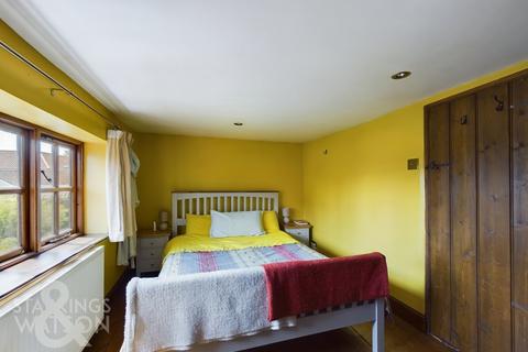 2 bedroom cottage for sale - Chapel Street, New Buckenham, Norwich
