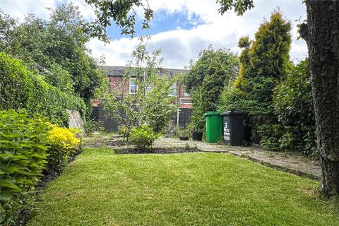3 bedroom semi-detached house for sale - Westwood Avenue, New Moston, Manchester, M40