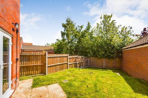 3 bedroom detached house for sale - Shreeve Road, Blofield, Norwich