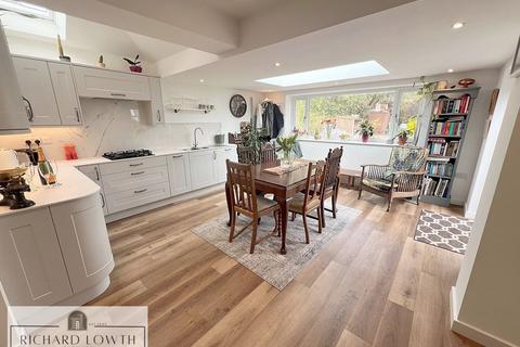 3 bedroom detached bungalow for sale, Milton Drive, Poynton