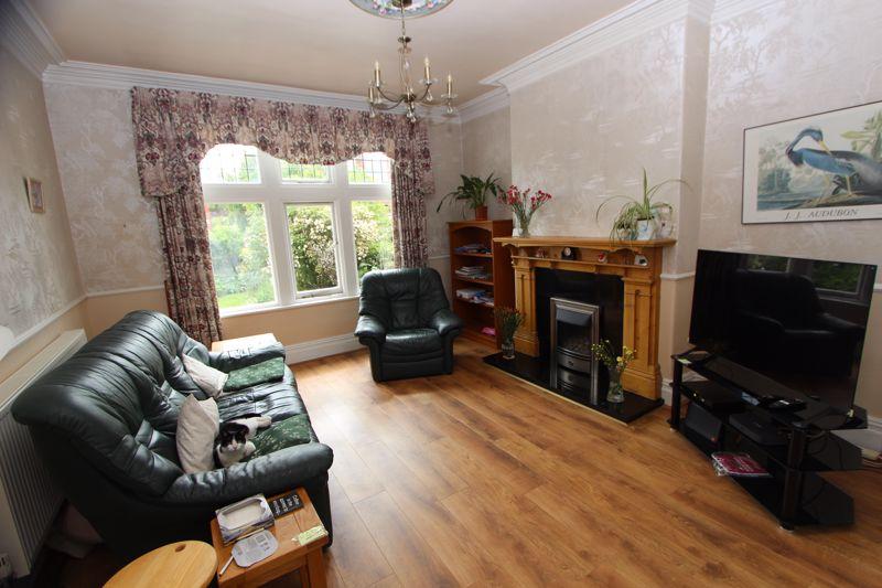 Kings Road, Colwyn Bay 5 bed semi-detached house for sale - £295,000