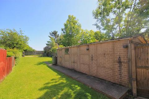 49 Middleton Avenue, Greenford, UB6 8BG