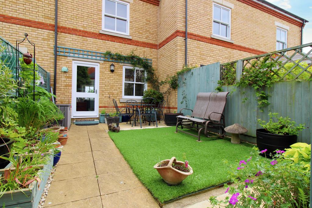 Rear garden
