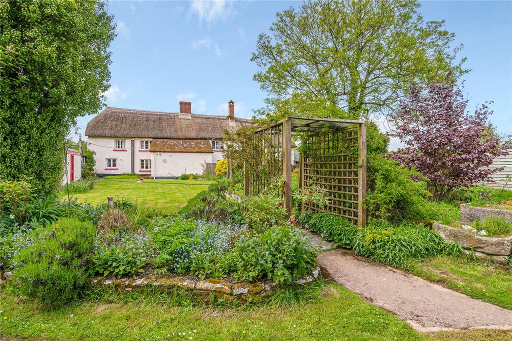 Fenny Bridges, Honiton, Devon, EX14 4 bed detached house for sale £