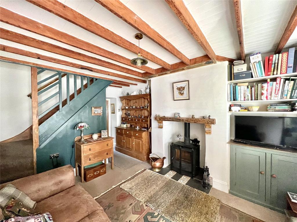 Cefn Court, Manor Road, Minehead, Somerset, TA24 1 bed end of terrace