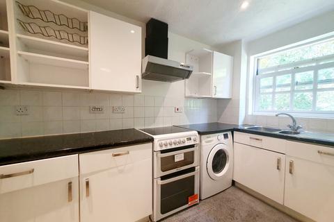 1 bedroom flat to rent, Leigh Hunt Drive, Southgate