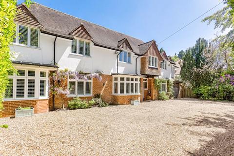 Wintringham High Road, Chipstead, Coulsdon, CR5 3QN