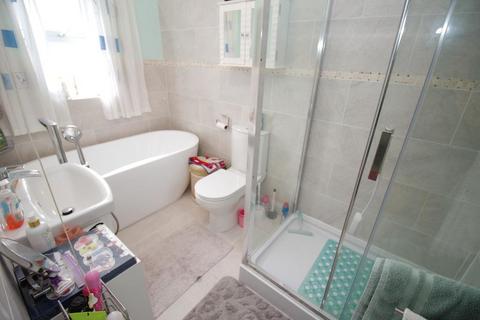6 Avignon Road, Spalding, PE11 1HW