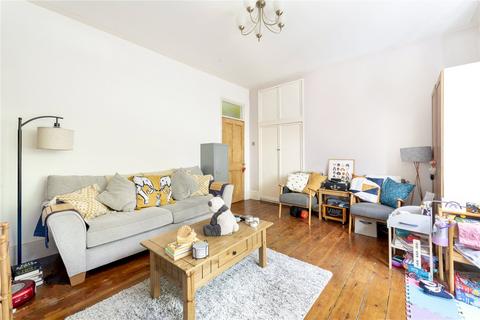 3 bedroom ground floor flat for sale, Thornlaw Road, West Norwood, London, SE27