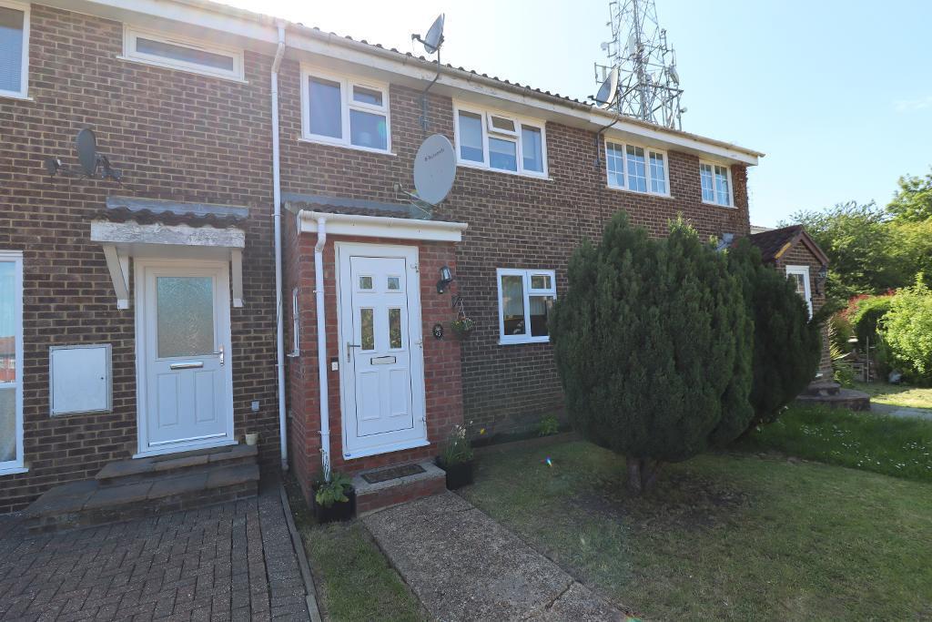 Wolston Close, Farley Hill, Luton... 3 bed terraced house £290,000
