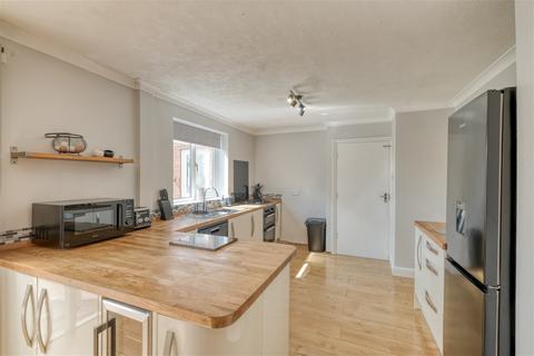 10 Bredon View, Headless Cross, Redditch, B97 5EA