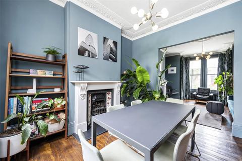 4 bedroom terraced house for sale, Highbury Hill, London, N5