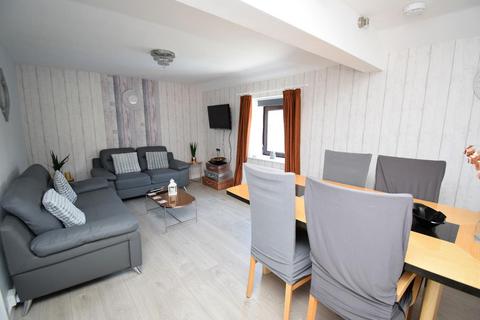 2 bedroom house for sale, Smith Street, Porthmadog