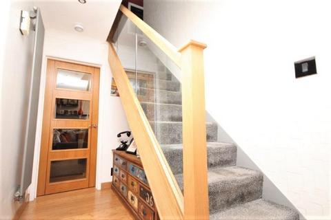 2 Cedar Way, Ferndown, BH22 9UF