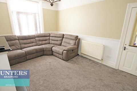 49 Haslingden Drive, Bradford, BD9 5HT