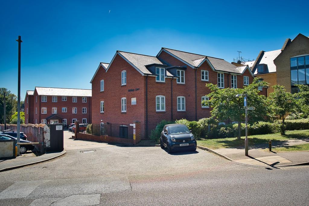 Whitings Court, Paynes Park, Hitchin, SG5 2 bed retirement property for