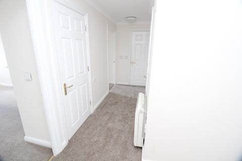 2 bedroom retirement property for sale - Whitings Court, Paynes Park, Hitchin, SG5