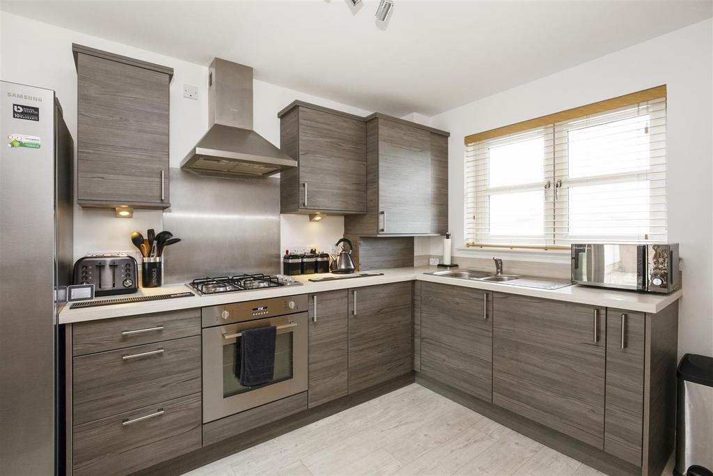 3 John Place 11.jpg
