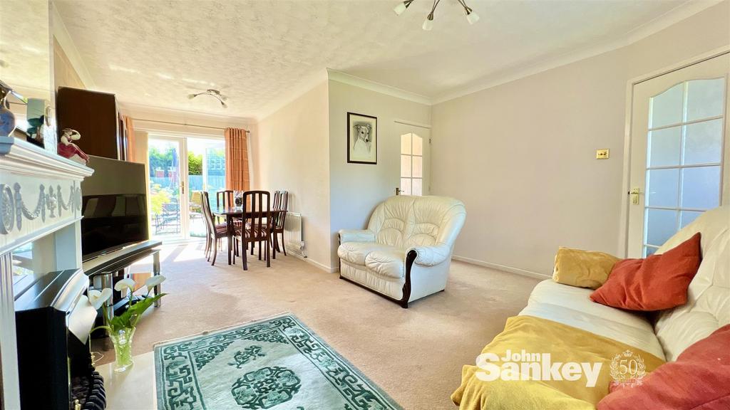 Abbotts Croft, Mansfield 3 bed house for sale £190,000