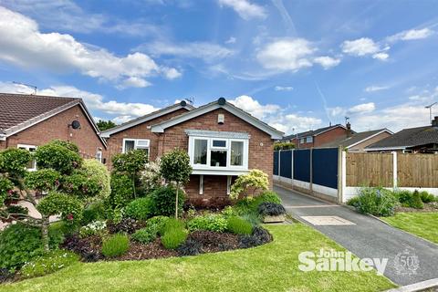3 bedroom detached bungalow for sale - Cardle Close, Forest Town, Mansfield