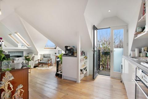 1 bedroom flat to rent, Walm Lane, Willesden Green, London
