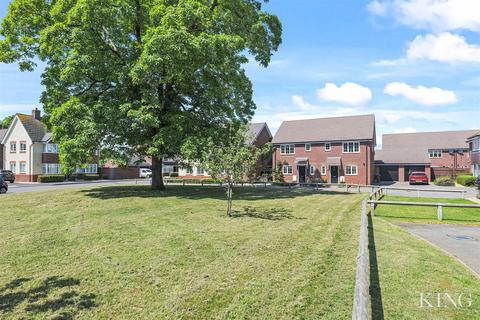 2 Arrow Close, Salford Priors, Evesham, WR11 8AG