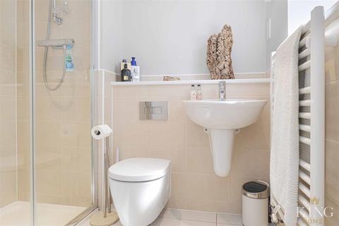 2 Arrow Close, Salford Priors, Evesham, WR11 8AG
