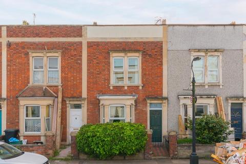 15 Balmain Street, Bristol, BS4 3DB