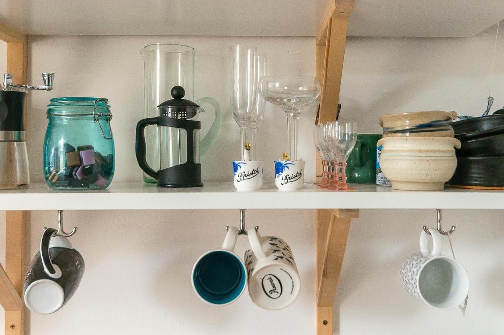 TEERTSNIAMLAB51 - Kitchen A.jpg