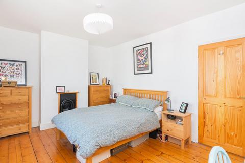 15 Balmain Street, Bristol, BS4 3DB