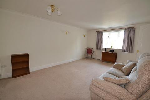 2 bedroom apartment for sale, Westcliffe Court, Shelford Road, Radcliffe on Trent, Nottingham