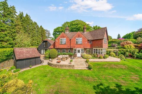 Woodridings Beech Road, Haslemere, GU27 2BX