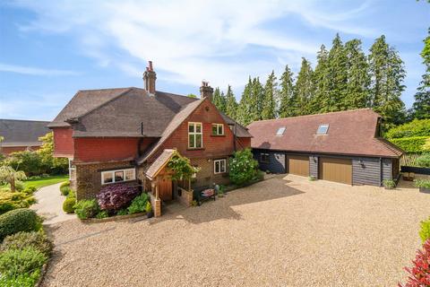 Woodridings Beech Road, Haslemere, GU27 2BX