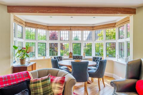 Woodridings Beech Road, Haslemere, GU27 2BX