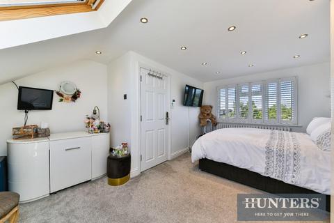 5 Park Close, Hounslow, TW3 2HN
