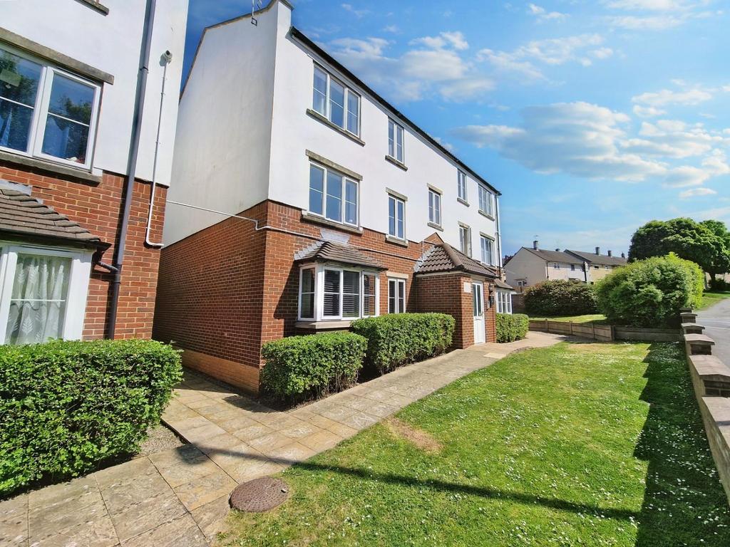 Sturminster Lodge, Sturminster Road, Bristol 2 bed apartment for sale