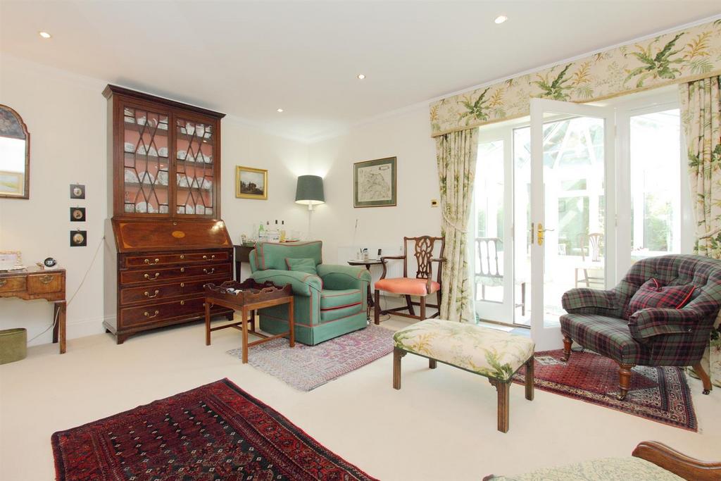 5 Fifehead Manor - Sitting room