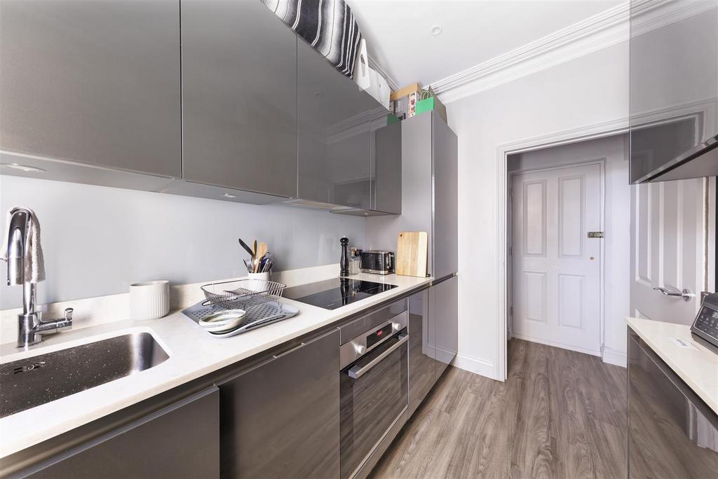 HOMEFIELD ROAD, 28, 1 ST FLOOR (7).jpg