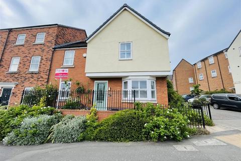 61 Brights Road, Nuneaton, CV10 9FN