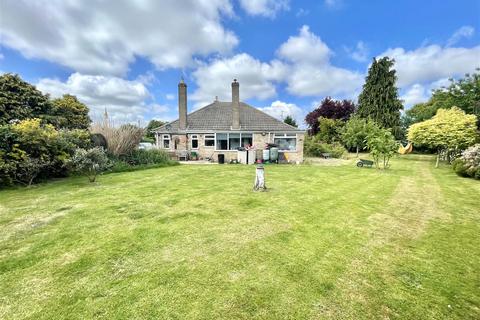 3 bedroom detached bungalow for sale, Pennytoft Lane, Pinchbeck, Spalding