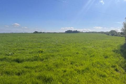 Farm land for sale, Pennant Road, Llanon