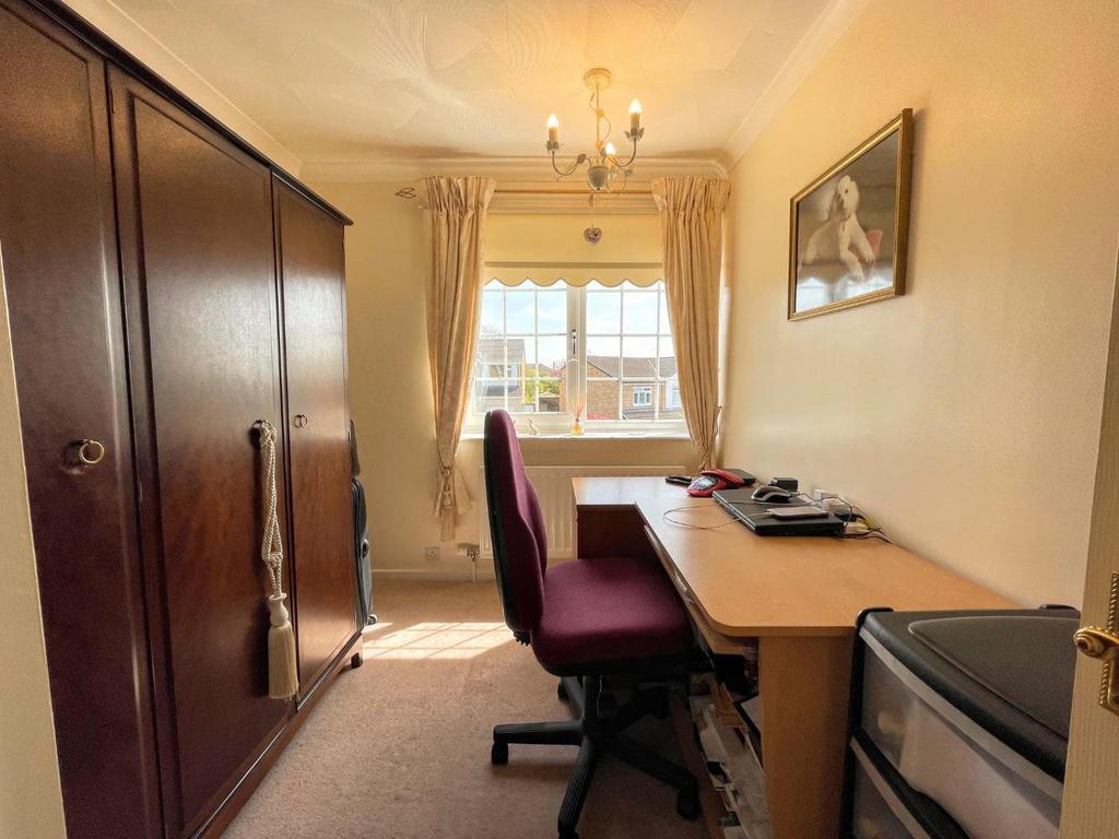 Bedroom/office