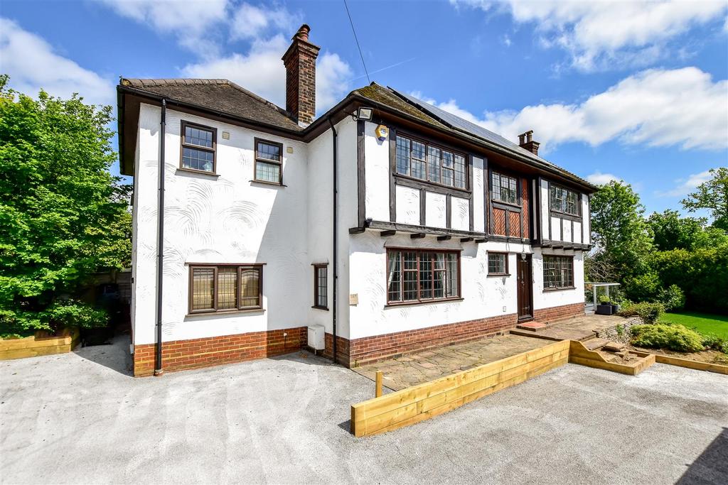 Watling Street, Park Street, St. Albans 5 bed detached house for sale