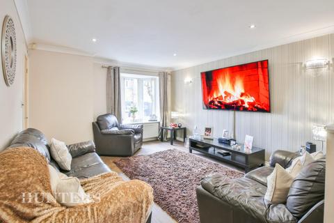 22 Fenwick Drive, Middleton, Manchester, M24 4SN