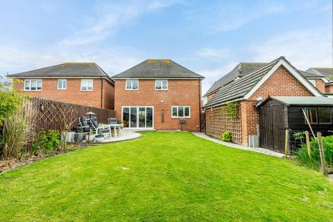 4 bedroom detached house for sale, Farro Drive, York