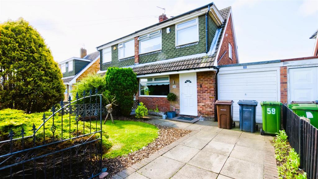 Westbourne Avenue, Liverpool L23 3 bed semidetached house £950 pcm (£219 pw)