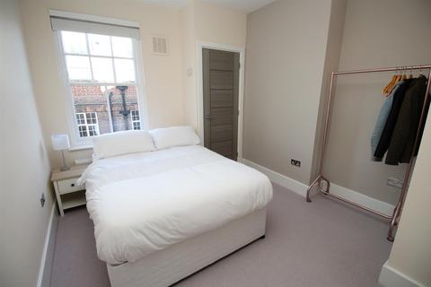 2 bedroom apartment to rent - 1a High Street, Chelmsford