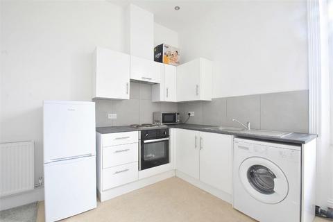 1 bedroom flat to rent, Kilburn High Road, London NW6