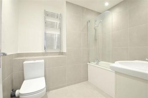 1 bedroom flat to rent, Kilburn High Road, London NW6