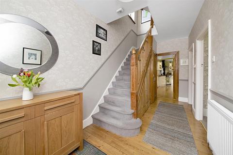 159 Croydon Road, Beckenham, BR3 3QH